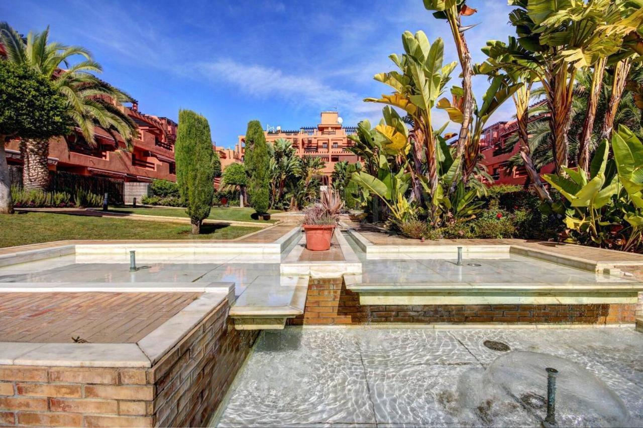 Apartamento Al Mar Estepona Dış mekan fotoğraf